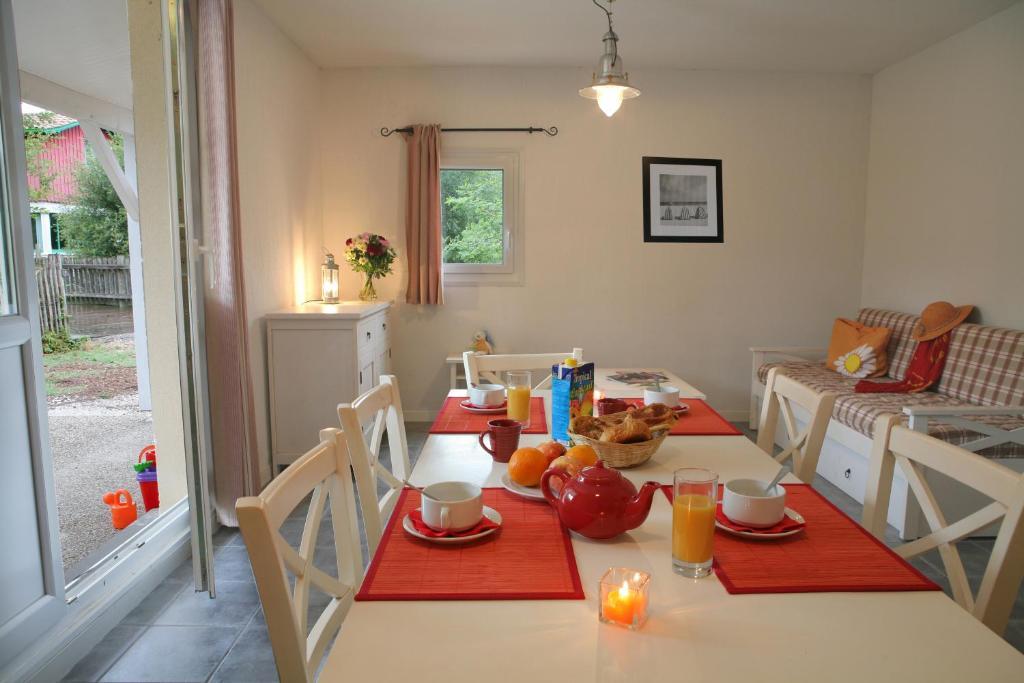 Residence Nemea Les Rives De Saint Brice Ares Kamer foto